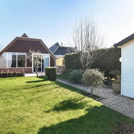 Vacation Bungalow For 6 Persons Ferienhaus *
