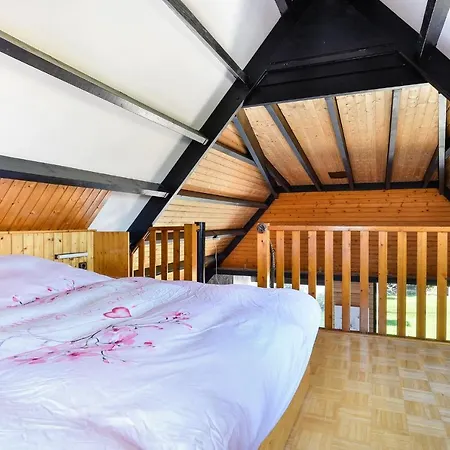 Vacation Bungalow For 6 Persons